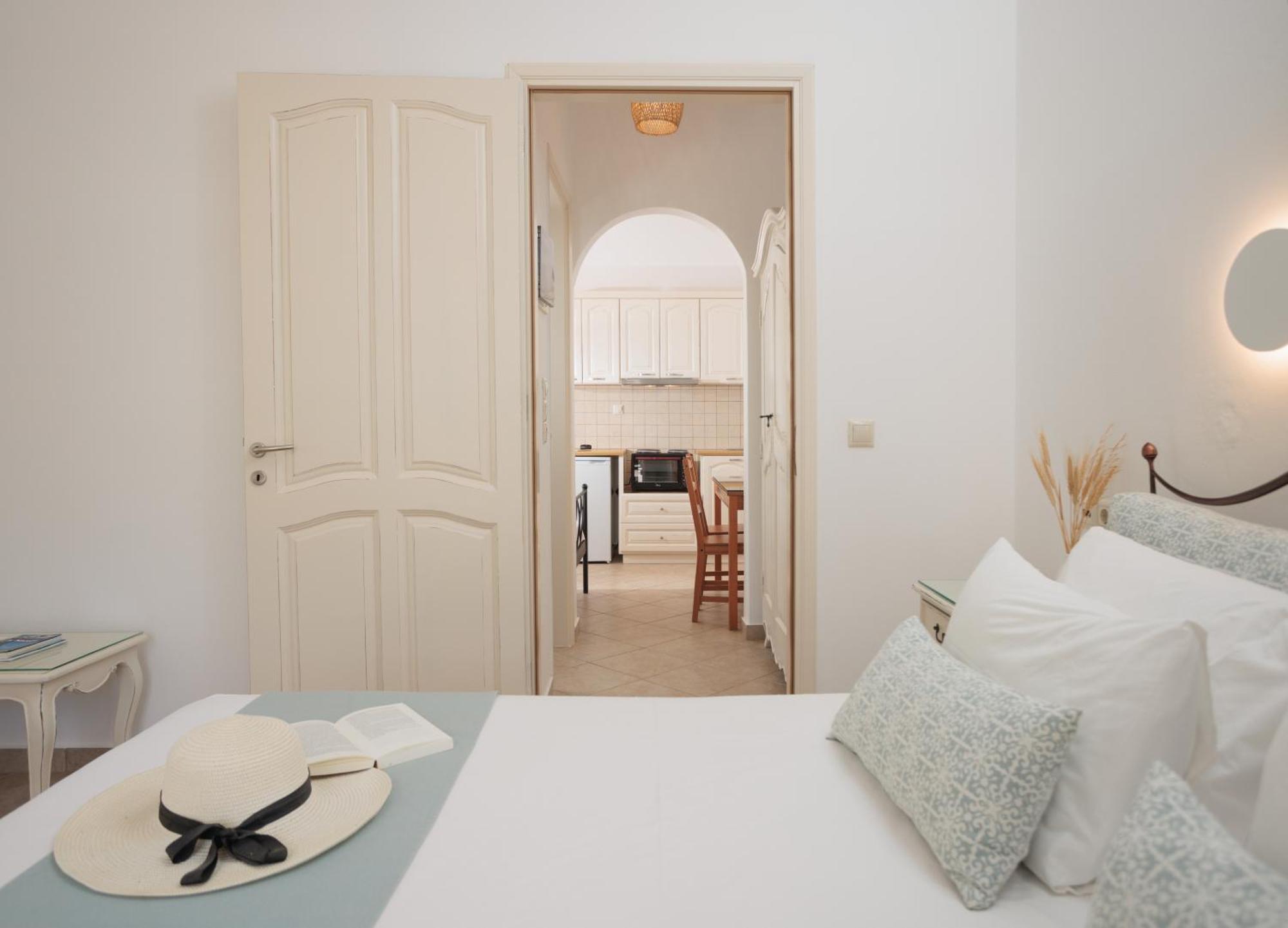 Maria'S Rooms & Studios Agia Anna  المظهر الخارجي الصورة